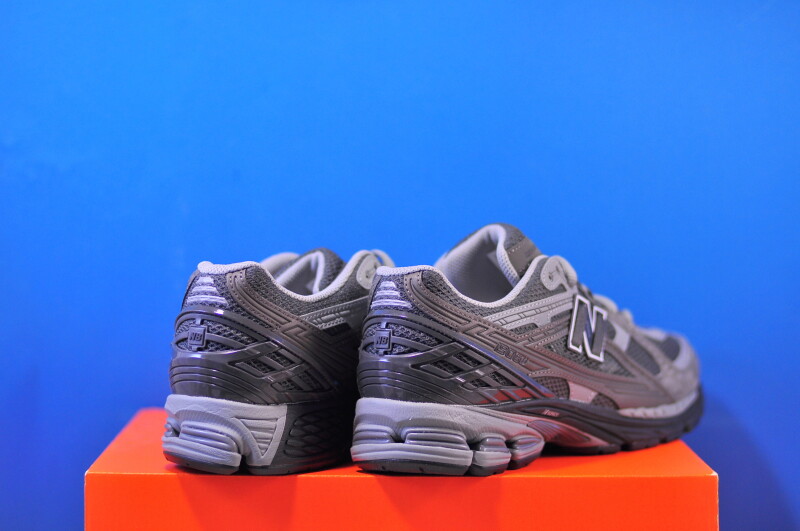 Кросівки New Balance 1906U U19067GB - Зображення 2