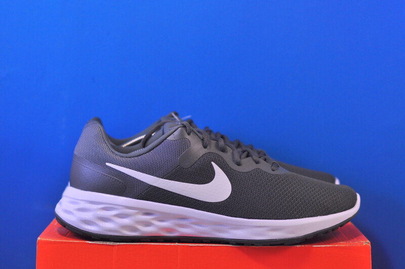 Кросівки Nike Revolution 6 NN DC3728-004 - Зображення 3