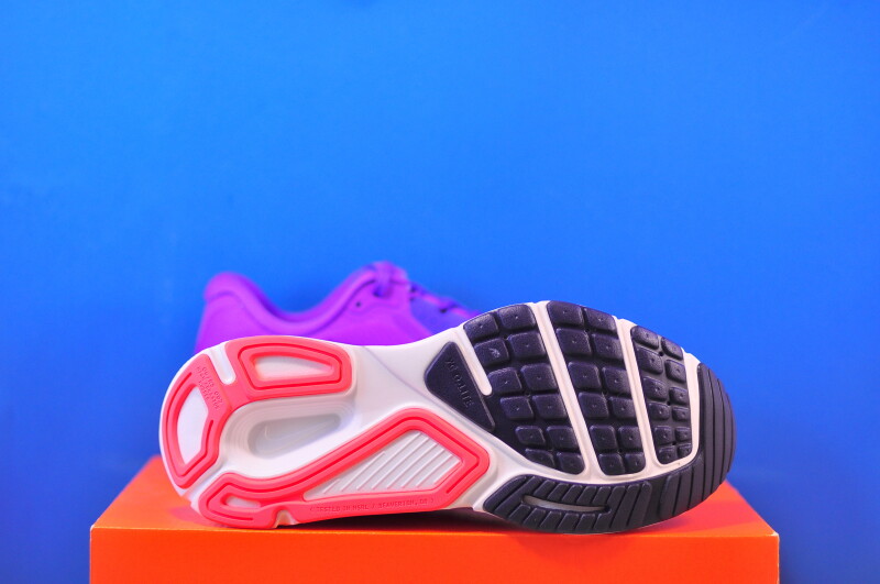 Кросівки Nike Structure Plus Violet HQ3049-502 - Зображення 4