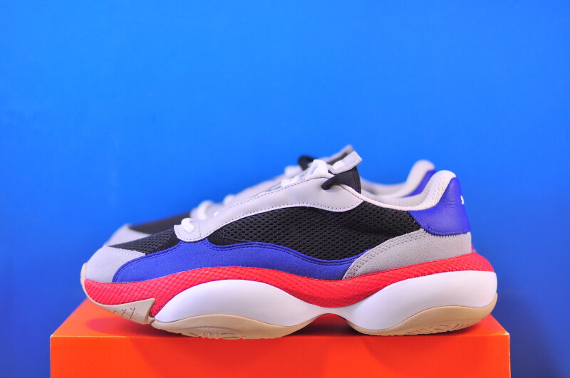 Кросівки Puma Alteration Kurve 369794-03