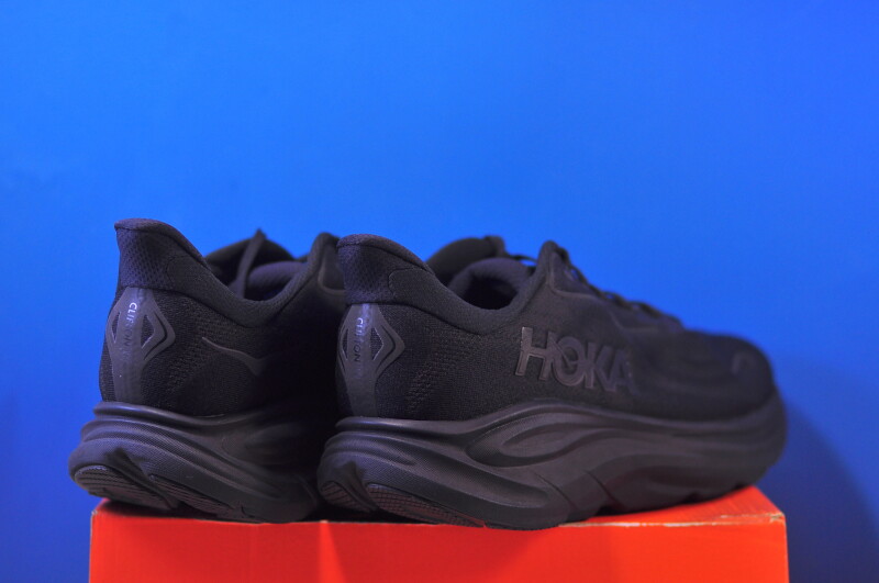 Кросівки HOKA Clifton 10 X-Wide 1162051 BBLC - Зображення 2