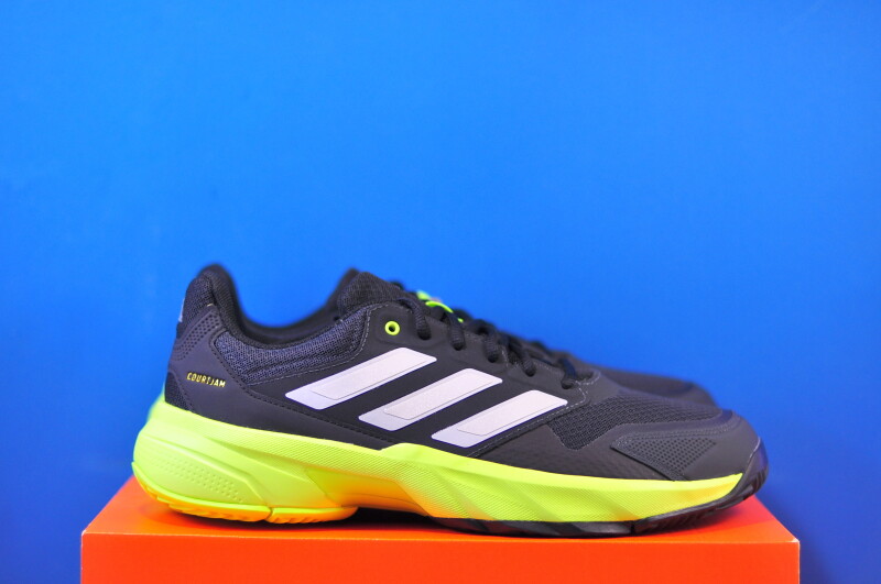 Кросівки Adidas Courtjam Control 3 IH3093 - Зображення 3