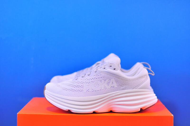 Кросівки Hoka Bondi 8 1127952 LRNC