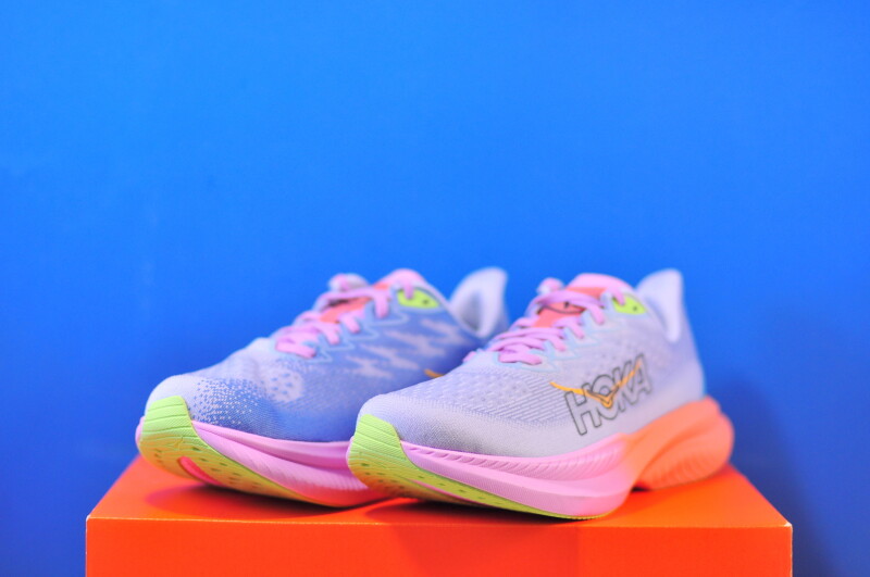 Кросівки Hoka Mach 6 Wide 'Illusion Dusk' 1147834 ISK - Зображення 1