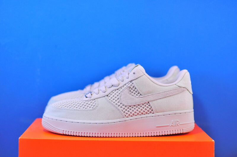 Кросівки Nike Air Force 1 07 Grey DX4108-001