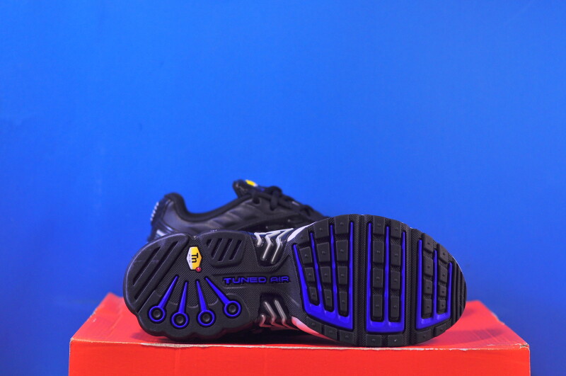 Кросівки Nike Air Max Plus 3 Black HF4294-001 - Зображення 4