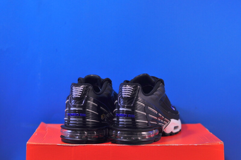 Кросівки Nike Air Max Plus 3 Black HF4294-001 - Зображення 2