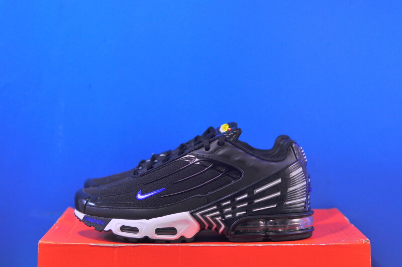 Кросівки Nike Air Max Plus 3 Black HF4294-001