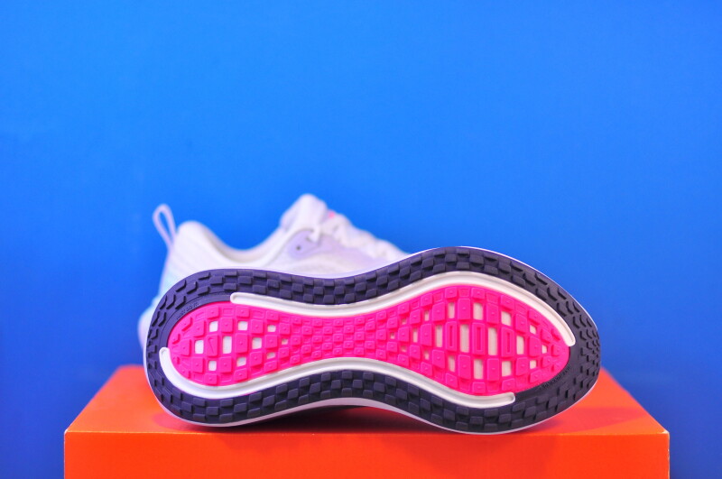 Кросівки Nike Vomero Plus IM6682-159 - Зображення 4