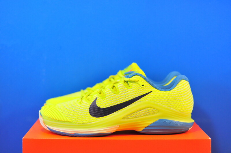 Тенісні кросівки Nike Zoom Vapor 12 Premium HC HF7827-300