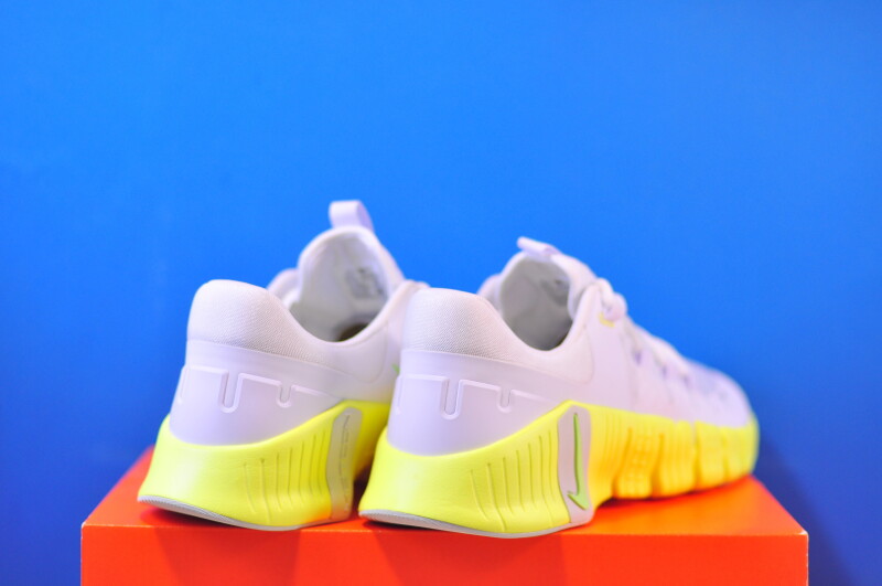 Кросівки Nike Free Metcon 5 White DV3950-106 - Зображення 2