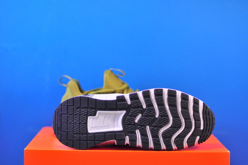 Кросівки Nike Free Metcon 6 Olive FJ7127-300 - Зображення 4