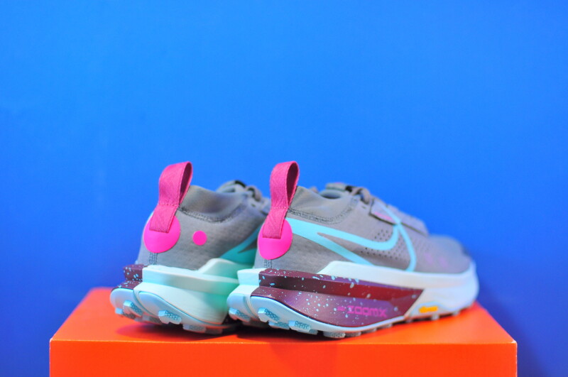 Кросівки Nike Zoomx Zegama Trail 2 FD5190-303 - Зображення 2