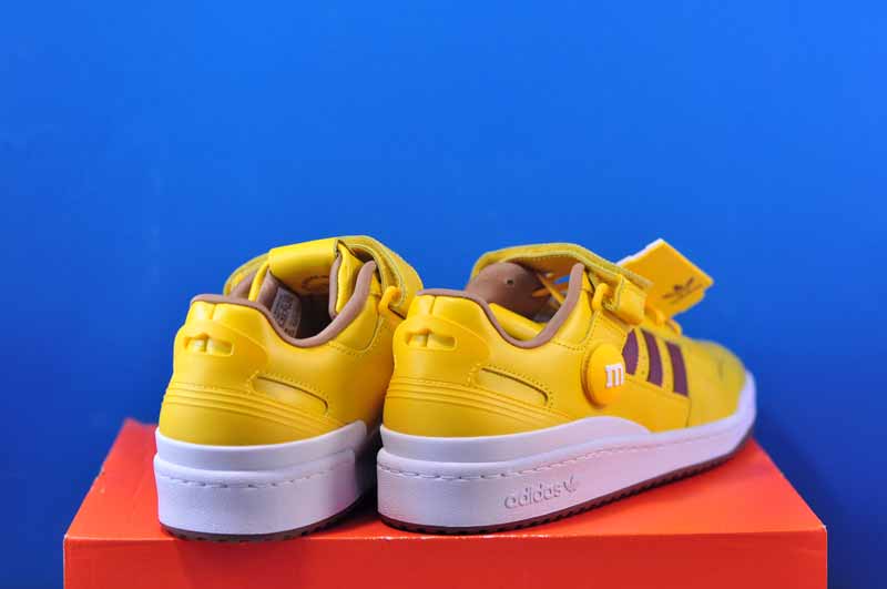 Кросівки Adidas M&M's x Forum 84 Low - Зображення 3