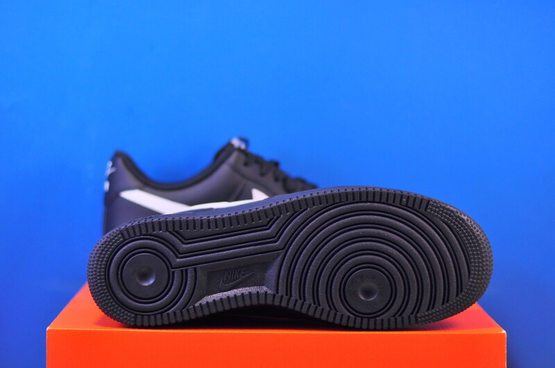 Кросівки Nike Air Force 1 07 Lv8 IR0952-001 - Зображення 4