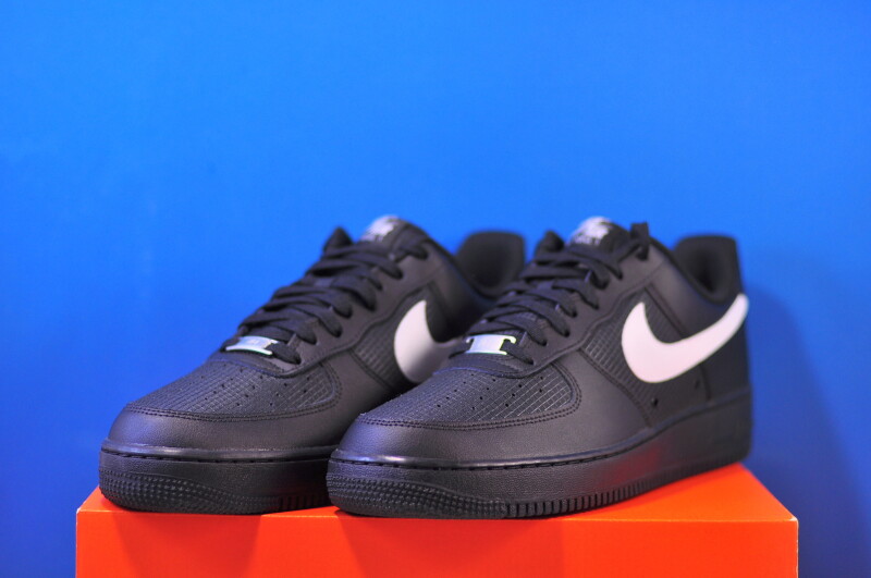 Кросівки Nike Air Force 1 07 Lv8 IR0952-001 - Зображення 1