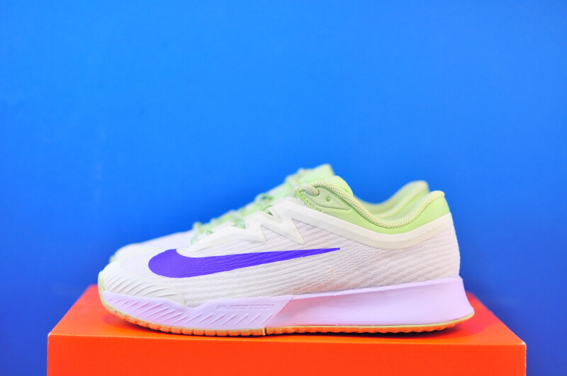Кросівки Nike Zoom Vapor Pro 3 HC FZ2158-700