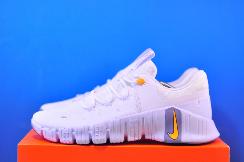 Кросівки Nike Free Metcon 5 White DV3949-102