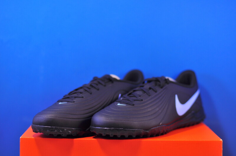 Сороканіжки Nike Tiempo Maestro Club Tf Black IB4482-040 - Зображення 1