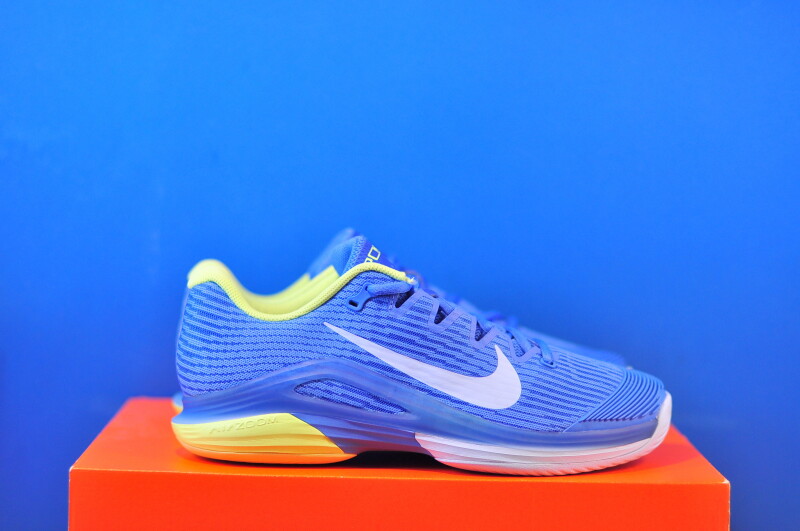 Тенісні кросівки Nike Zoom Vapor 12 HC FV5554-400 - Зображення 3