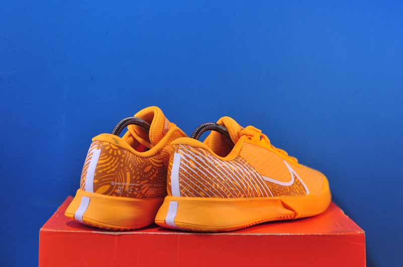 Тенісні кросівки Nike Court Air Zoom Vapor Pro 2 Orange DV2024-700 - Зображення 1