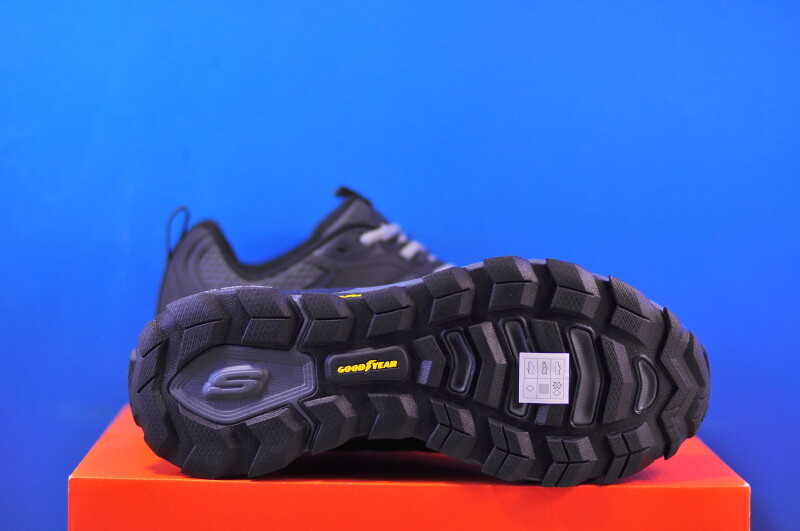 Кросівки Skechers Max Protect 237678/BKCC - Зображення 4