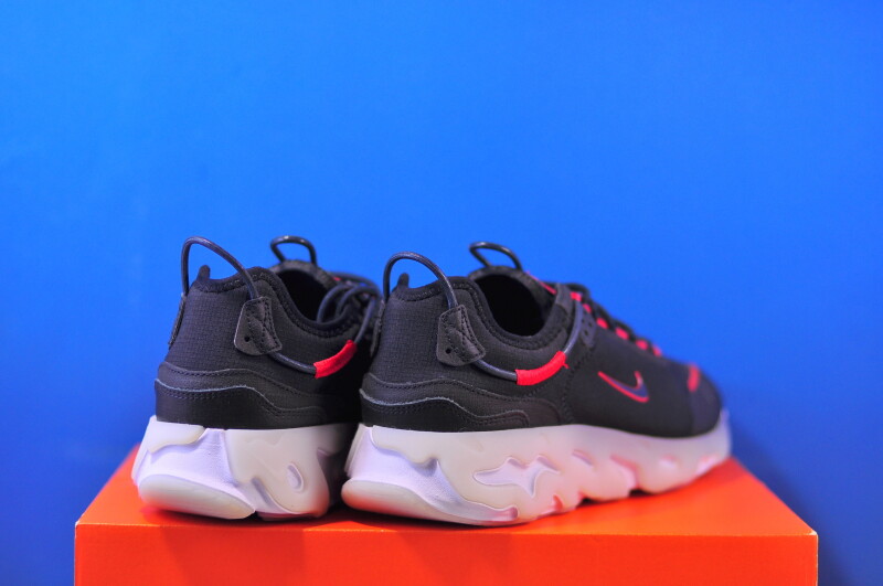 Кросівки Nike React Live Se Black DD6879-002 - Зображення 2