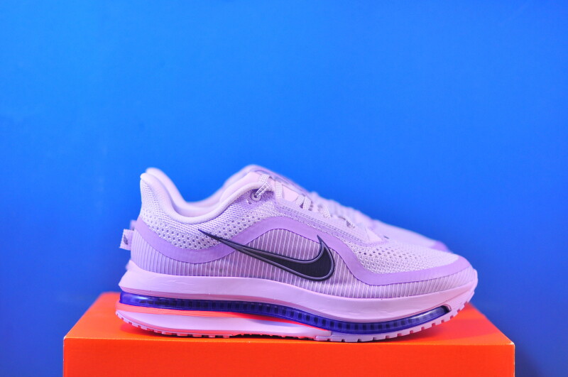 Кросівки Nike Pegasus Premium Road Running HQ2593-500 - Зображення 3