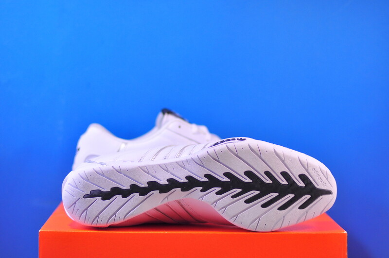 Кросівки Adidas Adi Racer Lo JQ5720 - Зображення 4