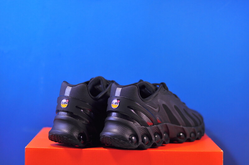 Кросівки Nike Air Max Dn8 Black IM0568-001 - Зображення 2
