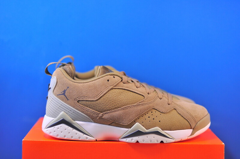 Кросівки Nike Air Jordan MVP 92 IQ7591-395 - Зображення 3