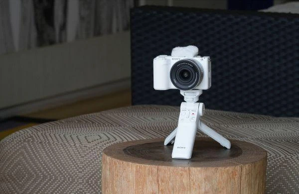 Sony ZV-E10 II kit (16-50mm) White (ZVE10M2KW) - Зображення 6