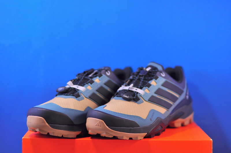 Кросівки Adidas Terrex Skychaser GTX JQ9929 - Зображення 1