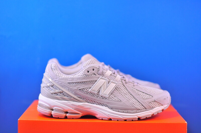 Кросівки New Balance 1906R M1906RGR - Зображення 3