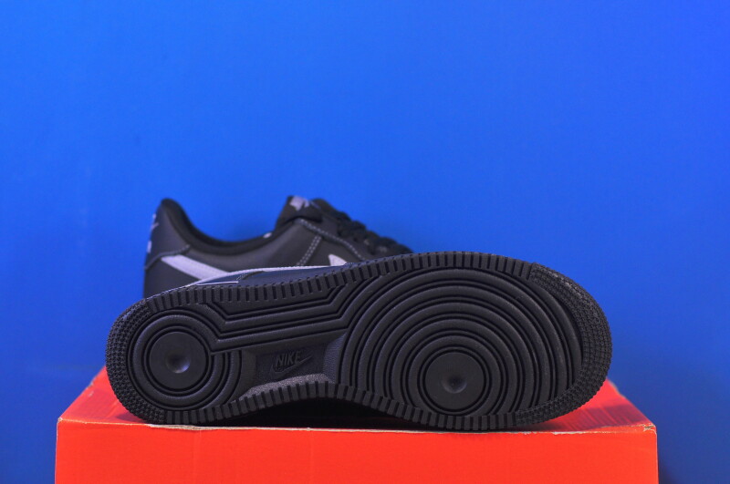 Кросівки Nike Air Force 1 07 LV8 HQ2037-006 - Зображення 4