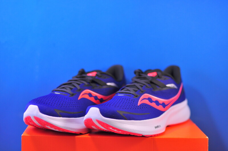 Кросівки Saucony Ride 15 S20729-16 - Зображення 1