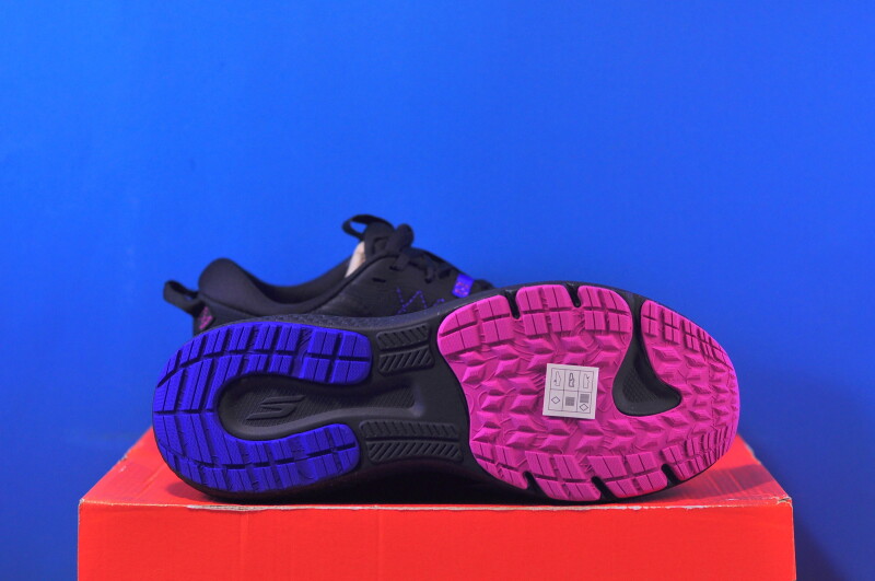 Кросівки Skechers GO Run Supersonic Max AT 172087/BLK - Зображення 4