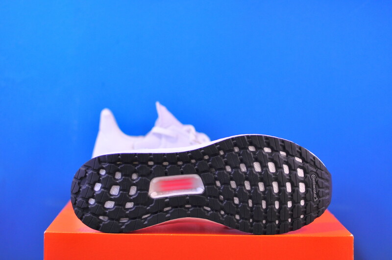 Кросівки Adidas Ultraboost 20 White EF1042 - Зображення 4