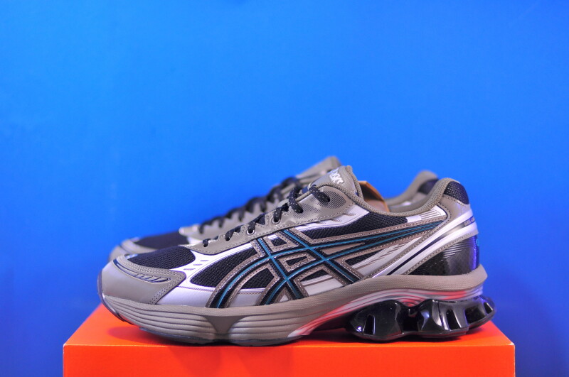 Кросівки Asics Gel Kinetic Fluent Brown 1203A737-002