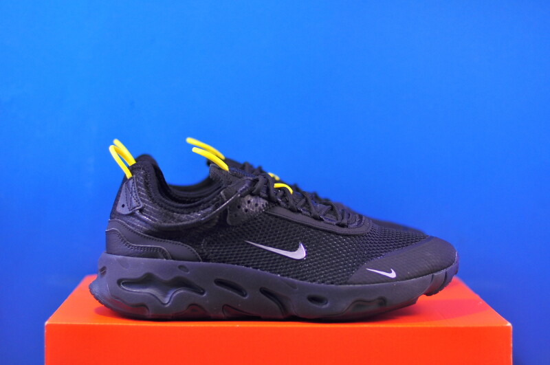 Кросівки Nike React Live DO6707-001 - Зображення 3