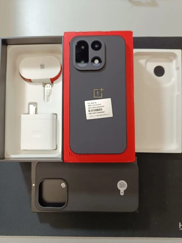 OnePlus 15 16/1TB Infinite Black (CN) (Уценка) - Зображення 4