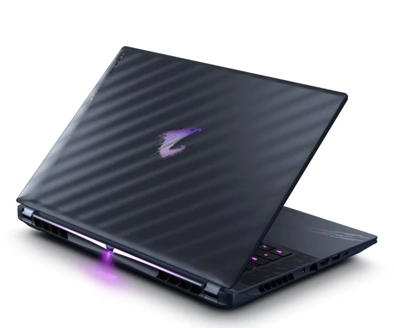 Gigabyte AORUS MASTER 16 Ultra 9 275HX/64GB/1TB/W11P RTX5080 240Hz (BYHC5EEE64SP) - Зображення 4