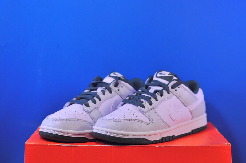 Кросівки Nike Dunk Low Se Grey HF2874-001 - Зображення 1