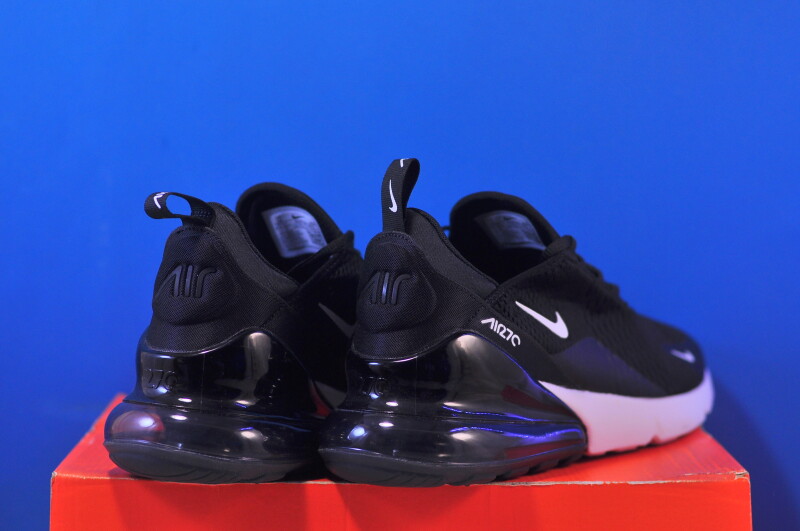 Кросівки Nike Air Max 270 AH6789-001 - Зображення 2