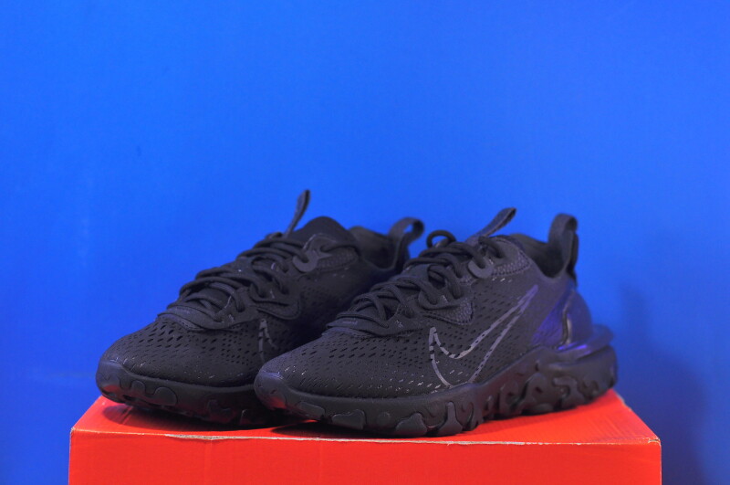 Кросівки Nike React Vision Black - Зображення 1