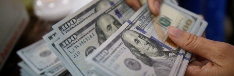 На Тернопільщині перевертень в погонах за гроші допомагав отримати ...