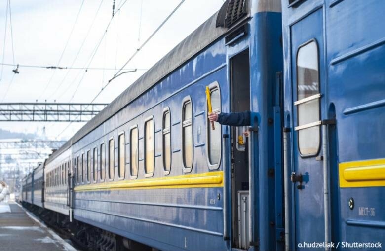 “Ми ж йдемо в Європу”: провідниця поїзду продемонструвала безлад, який залишили гімнасти у вагоні