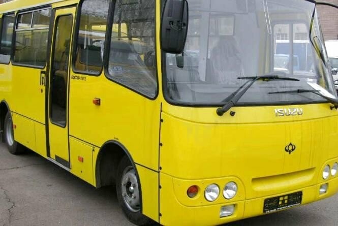 У тернопільської маршрутки під час руху відпали колеса