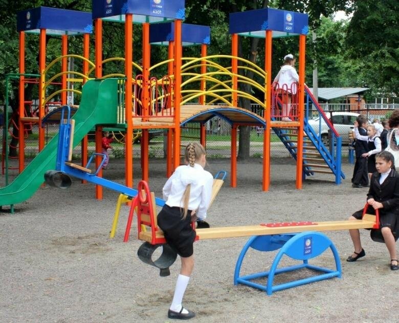 Де у Тернополі з`являться нові дитячі майданчики?