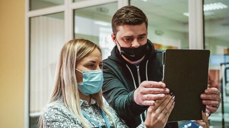 Відтепер тернопільський ЦНАП може обслуговувати відвідувачів із вадами слуху
